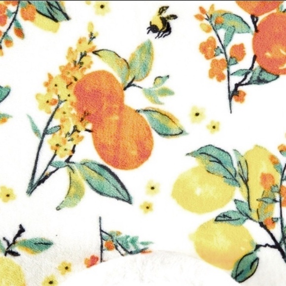 Bee Wrap Lemon Orange Citrus Robe House Coat Robe Plush Deep Pockets NEW in Box - Picture 6 of 6